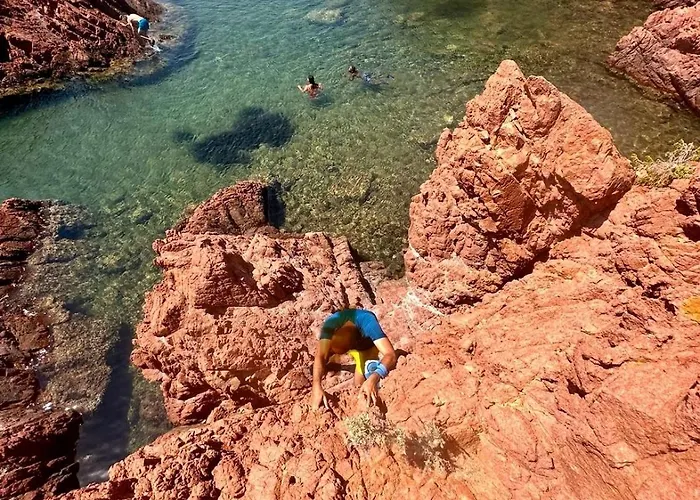 ヴィラ Naim Esterel